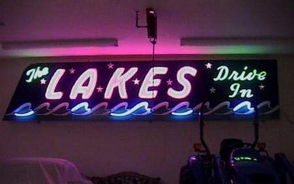 RESTORED 21 NEON MARQUEE FROM EBAY AUCTION DEC 2002 Lakes Drive-In Theatre, Brighton